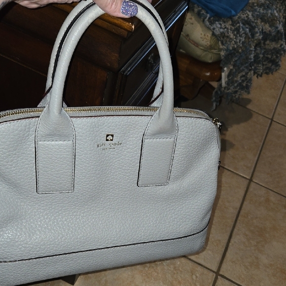 kate spade Handbags - Kate Spade Light Gray Satchel